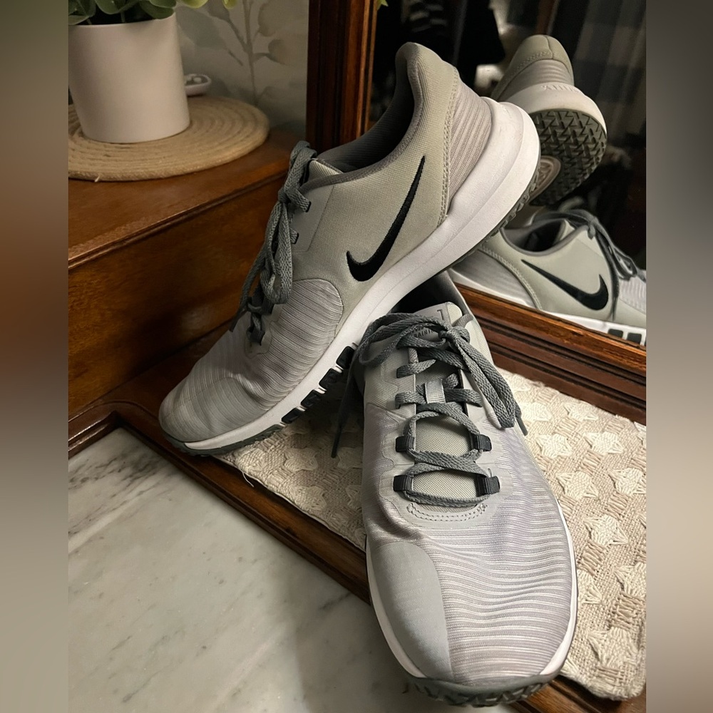 NIKE Classic Flex Control 4 TR3 Athletic Casual Sneakers Grey Black Men's‎ 10.5
